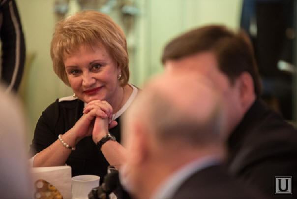A diretora do museu, Natalia Vetrova, foi por muitos anos a ministra da Cultura da região de Sverdlovsk. Para ela, as alegações de seus ex-colegas devem ser especialmente ofensivas