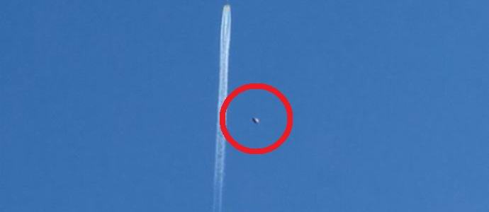 Um americano acidentalmente descobriu um disco voador nas imagens de um alienígena