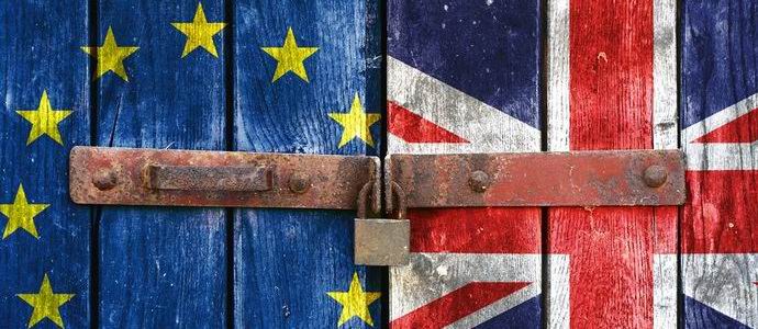 As autoridades britânicas votaram para realizar um referendo sobre a saída do país da UE
