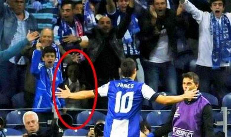 O futebol simplesmente não pode atrair fantasmas com sua popularidade.