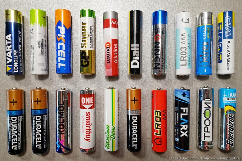 Quais pilhas AAA comprar: caras ou baratas?