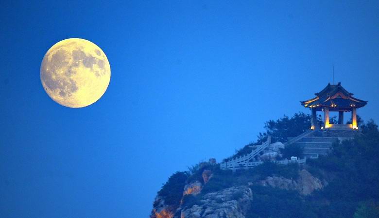 A China está criando uma lua artificial projetada para substituir a iluminação pública