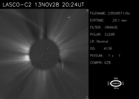 O cometa ISON sobreviveu a uma reunião com o Sol. O show continua!