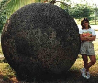 Bolas para os deuses - artefatos da antiguidade
