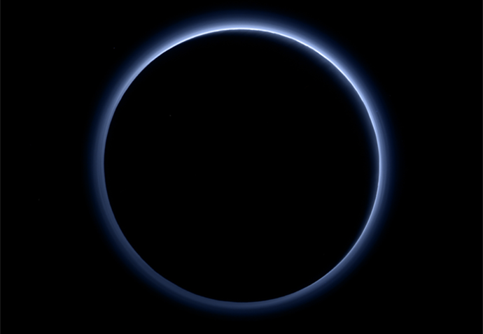 Plutão tem um céu azul, - cientistas da NASA (FOTOS)