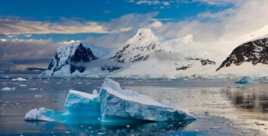 Um vulcão encontrado perto da Antártica pode iniciar uma erupção a qualquer momento.