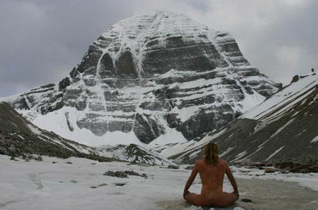 Envelhecimento rápido perto da montanha Kailash