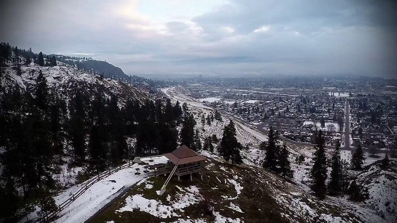 Um objeto incrível visto no céu acima da cidade canadense de Kelowna