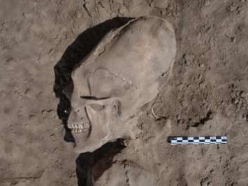 Os restos de criaturas antigas com crânios alongados encontrados no México