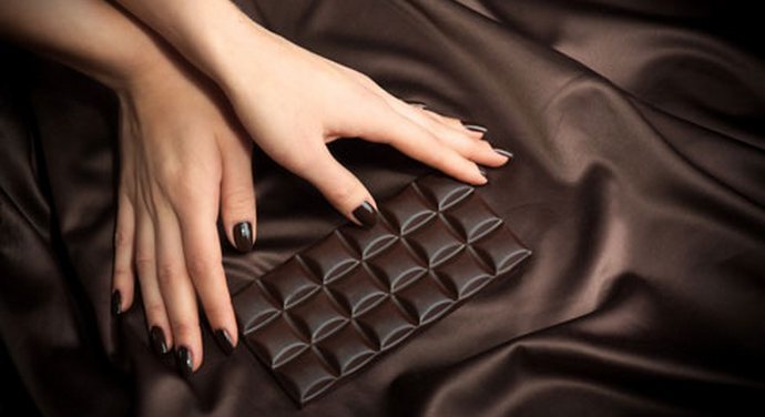 Os benefícios e malefícios do chocolate. O chocolate é um alimento vivo ou morto?