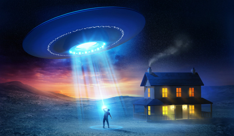 Depois de se reunir com OVNIs, o britânico teme que alienígenas o sequestrem