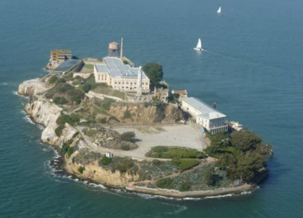 O fantasma de Alcatraz assustou o casal