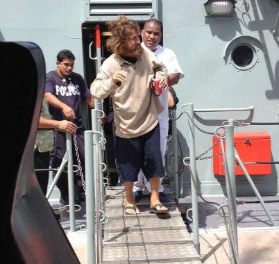 Pescador sobreviveu no oceano por um ano com peixe cru e sangue de tartaruga