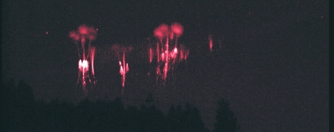 A temporada de trovoadas permite que você veja um fenômeno celestial único e raro - sprites