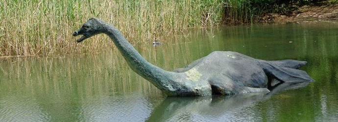 Autoridades escocesas foram convidadas a colocar Nessie no brasão do país