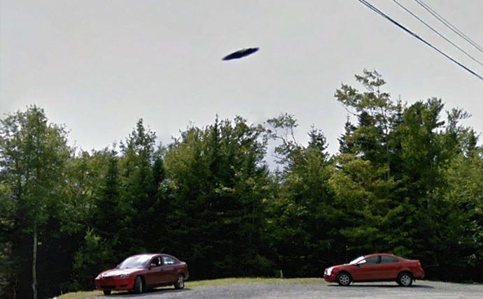 UFO aleatório em fotos panorâmicas não aleatórias