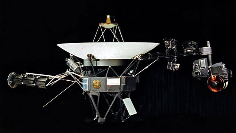 Especialistas da NASA lançaram os motores do dispositivo