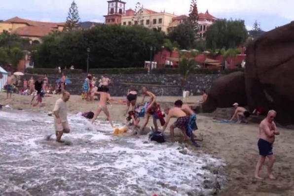 Um tsunami estranho atingiu a praia de Odessa