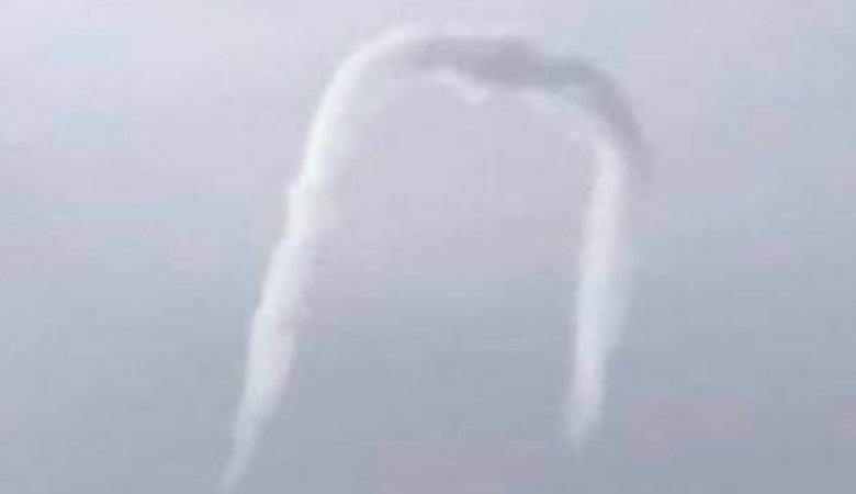Uma estranha nuvem em forma de p surgiu sobre Nevada