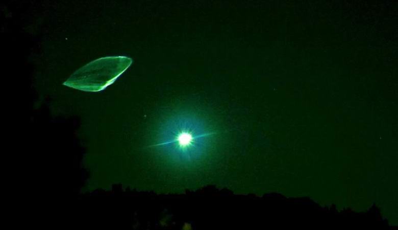 Um objeto luminoso apareceu no céu acima do Texas
