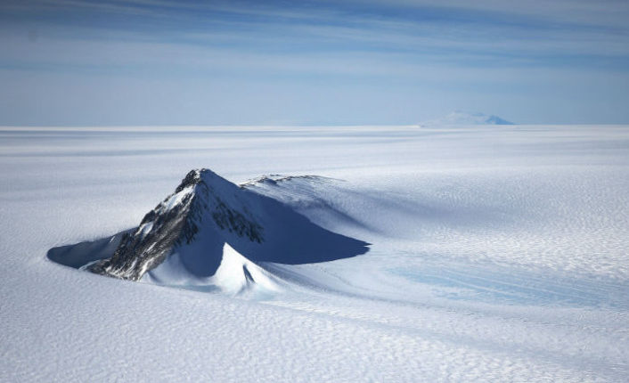 Vulcão misterioso na Antártica interessou à NASA 