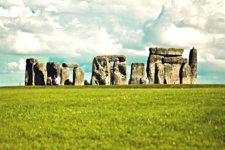 Os cientistas concluíram que o projeto Stonehenge foi copiado das estruturas megalíticas do noroeste da França