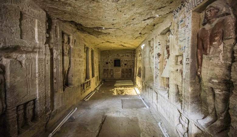 Um túmulo intocado de 4400 anos encontrado no Egito
