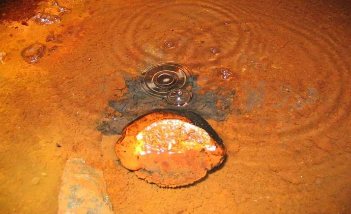 No Canadá, descobriu a água mais antiga do planeta