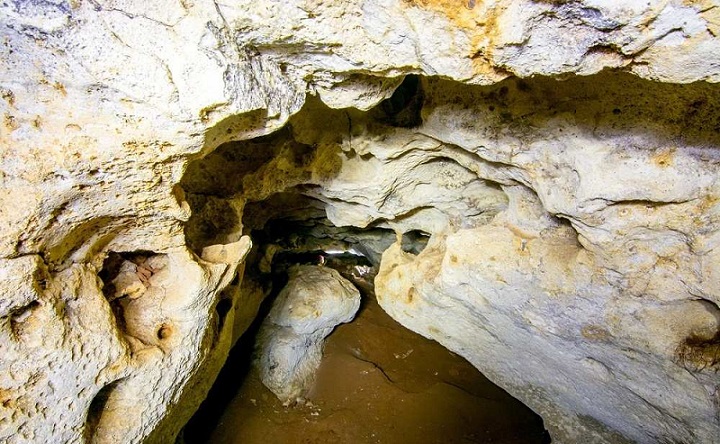 Na Crimeia, espeleólogos descobriram a entrada histórica da caverna