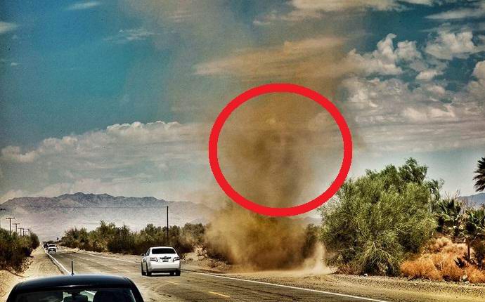 Na tempestade de areia fotografou o fantasma do faraó