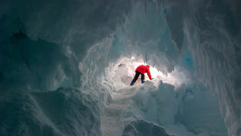 As cavernas da Antártica são tão quentes que a vida floresce lá