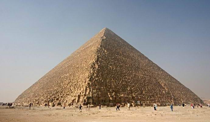 Salas secretas encontradas na pirâmide de Quéops