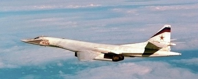 A Rússia decidiu retomar a produção de bombardeiros Tu-160