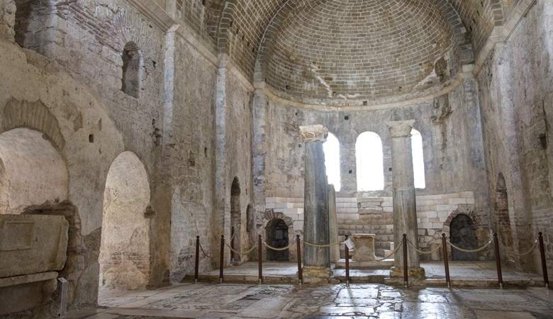 Na Turquia, descobriu o túmulo de São Nicolau, o Maravilha?