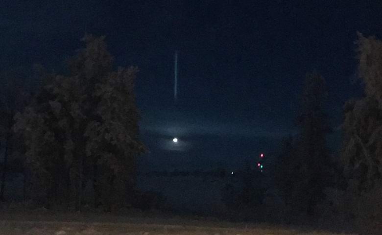 A misteriosa anomalia celeste tornou-se objeto de discussão na Web