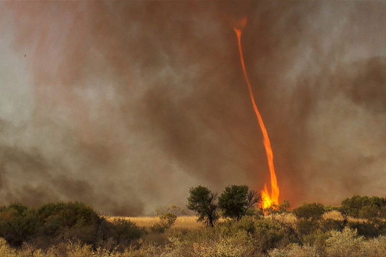 Um fogo misterioso do céu, que ainda é incompreensível para os cientistas