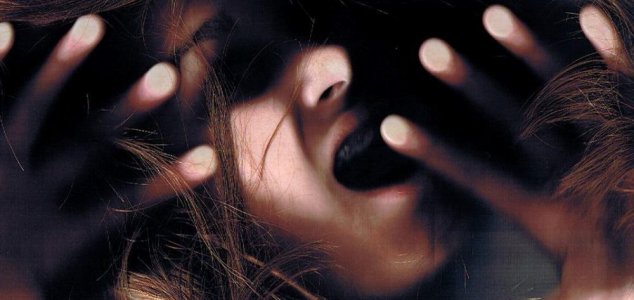 Uma mulher filmou um poltergeist em sua casa