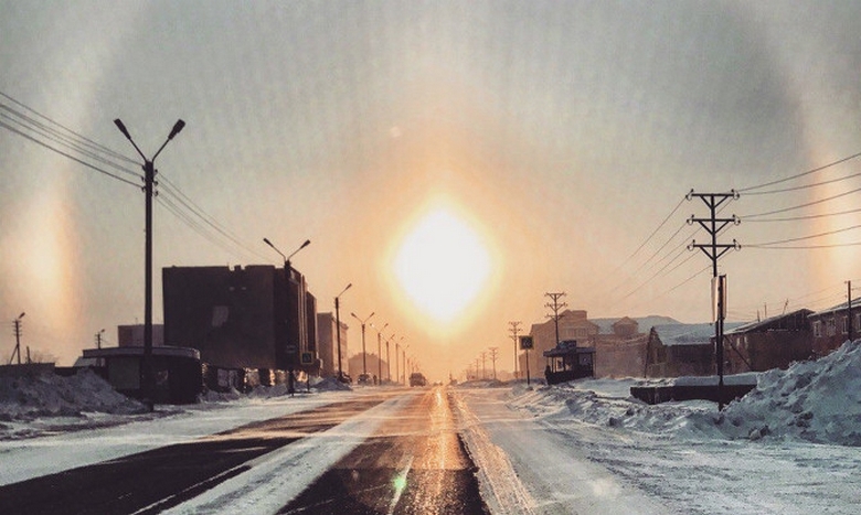 Os moradores de Novy Urengoy observaram um sol em forma de diamante no céu